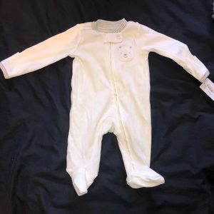 BABY CLOTHES!! range from NB to 6 months